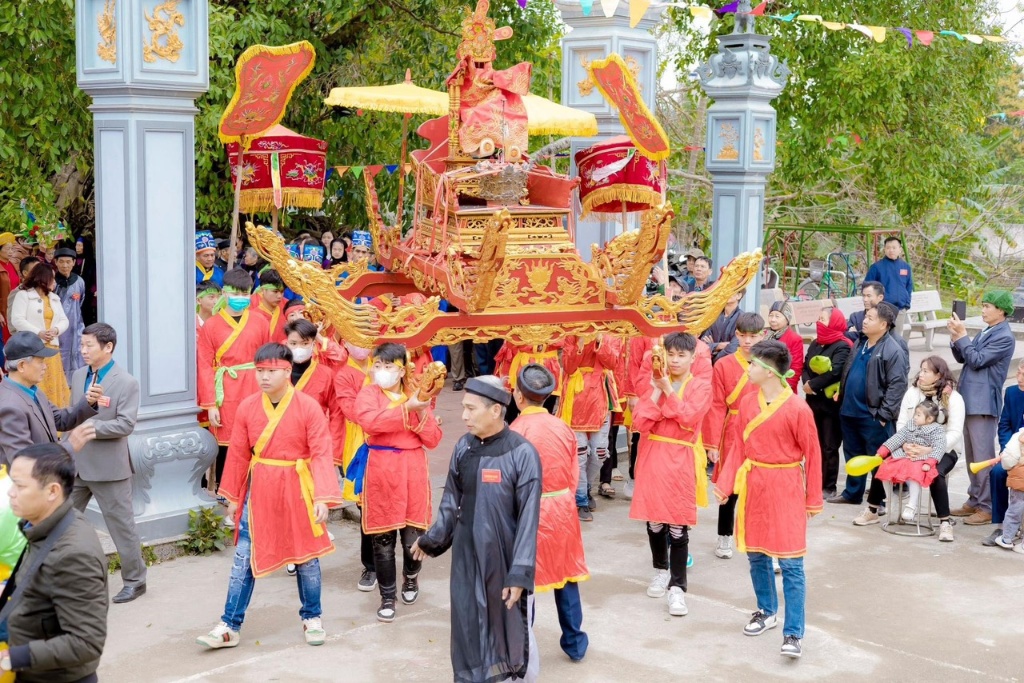 Lễ hội truyền thống xã Hương Vĩ xuân Giáp Thìn 2024|https://huongvi.yenthe.bacgiang.gov.vn/chi-tiet-tin-tuc/-/asset_publisher/M0UUAFstbTMq/content/le-hoi-truyen-thong-xa-huong-vi-xuan-giap-thin-2024